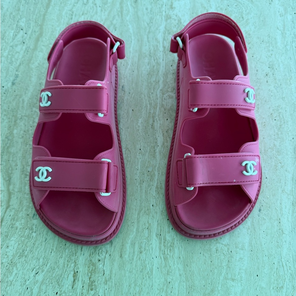 CHANEL Pink Sandals with Logo Accents